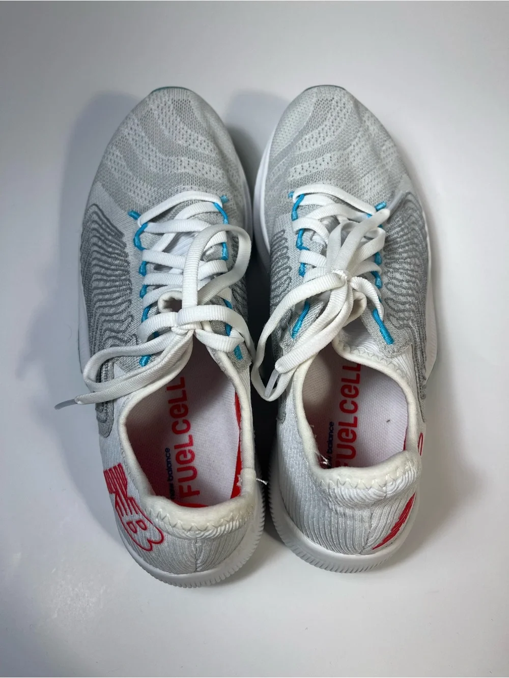 New Balance Women’s FuelCell Rebel Size 9.5